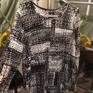 JM collection blouse multi color white black metallic gold